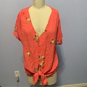Fig And Flower Tie Front Lace V-Neck Cap Sleeve Button Up Embroidered Top